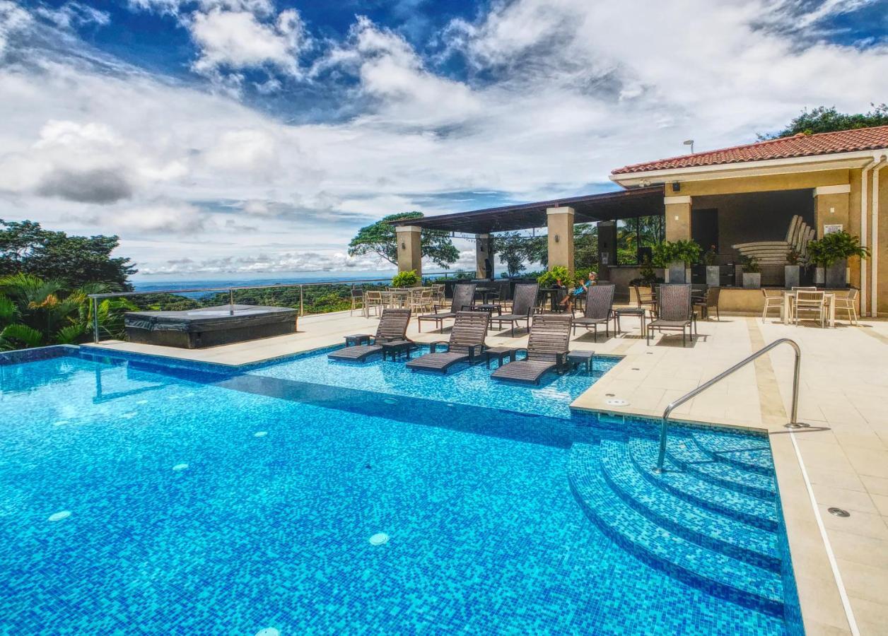 Lucero Golf And Country Club Tree Houses بوكيتي المظهر الخارجي الصورة